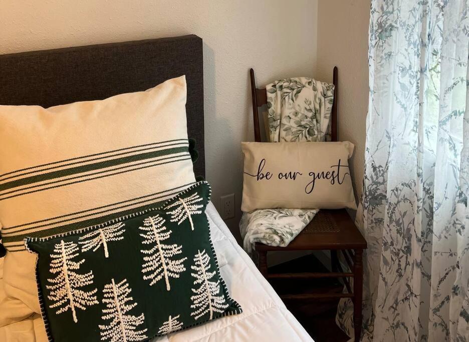 Cozy Getaway At Lake O' The Pines Ore City المظهر الخارجي الصورة